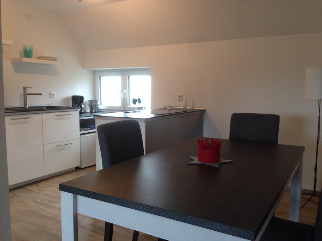 Maxhof Trier Apartment Phòng bức ảnh